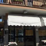 Bed & Breakfast Residenza I Ciclamini 4*