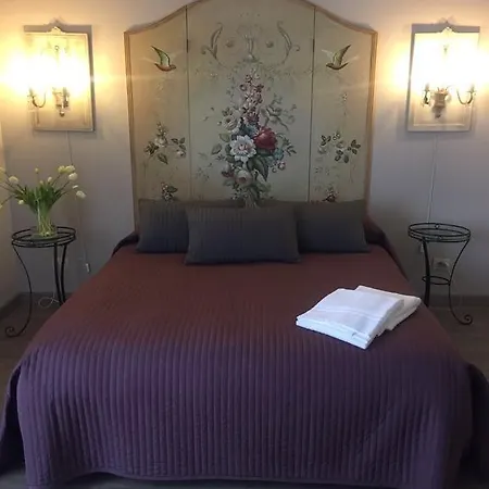 Residenza I Ciclamini Bed & Breakfast 4*