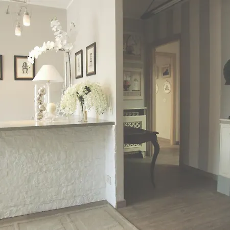 Bed & Breakfast Residenza I Ciclamini 2*